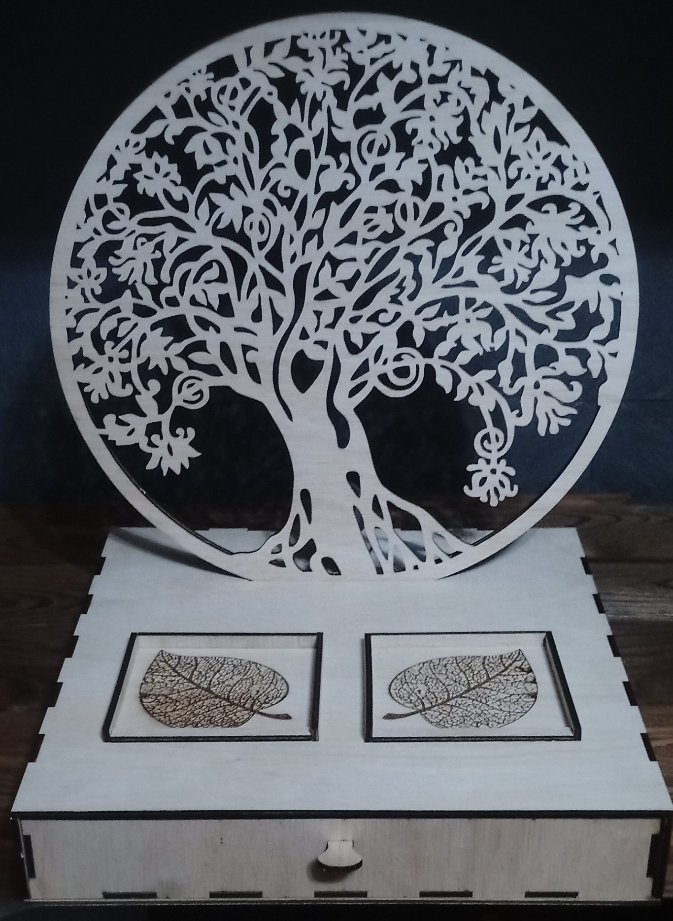 Boîte à bijoux - Arbre pour les colliers et boucles d'oreilles